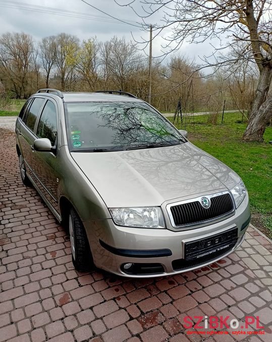 2006' Skoda Fabia photo #1
