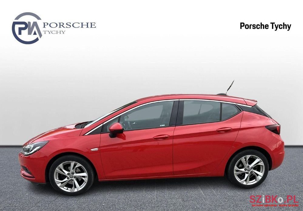 2017' Opel Astra photo #4
