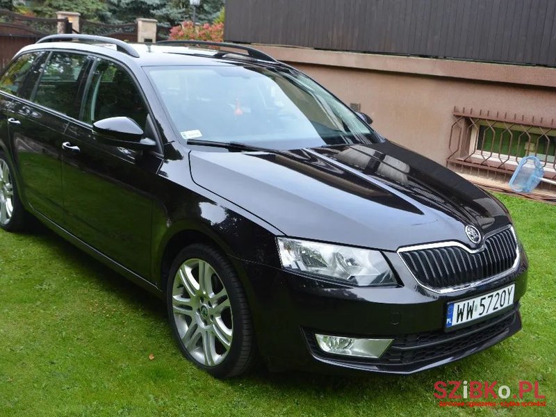 2015' Skoda Octavia photo #3