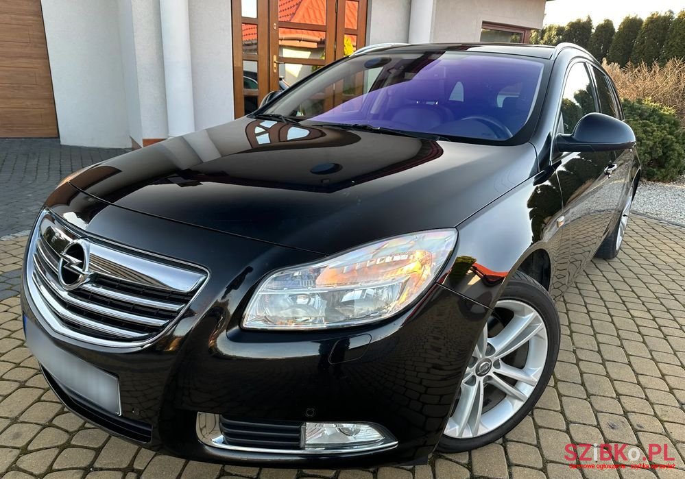 2010' Opel Insignia 1.6 T Cosmo photo #1