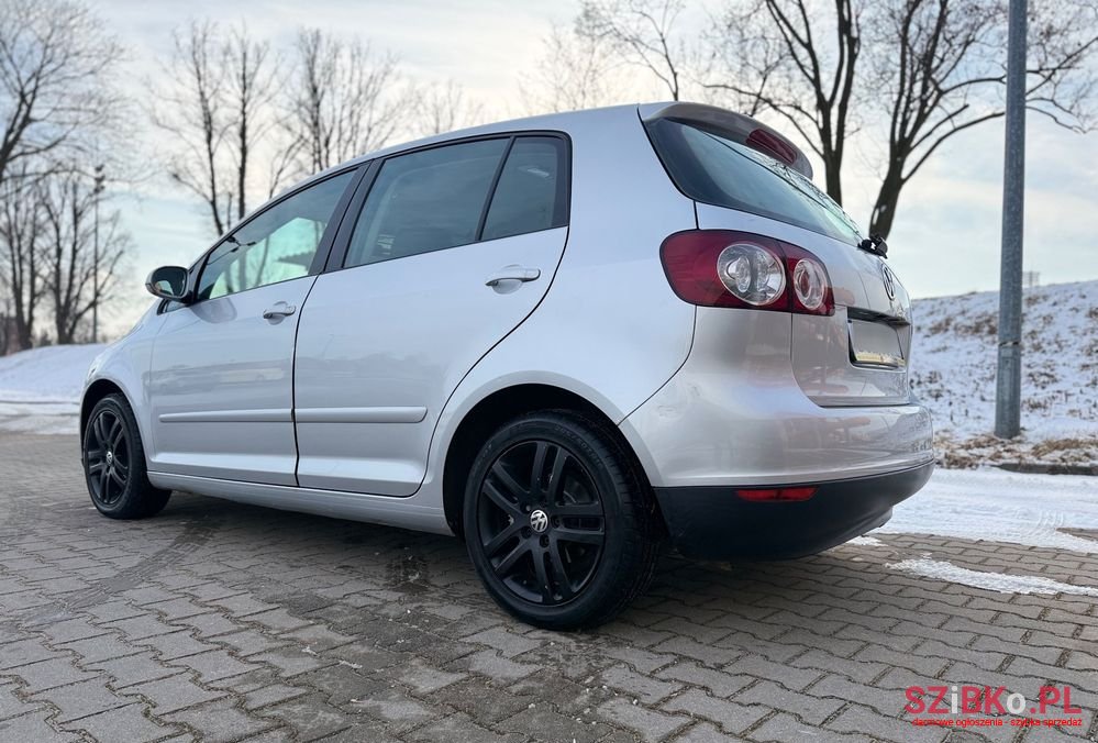 2005' Volkswagen Golf Plus photo #6