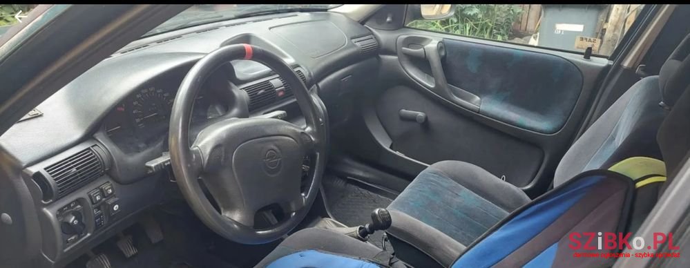 1995' Opel Astra photo #3