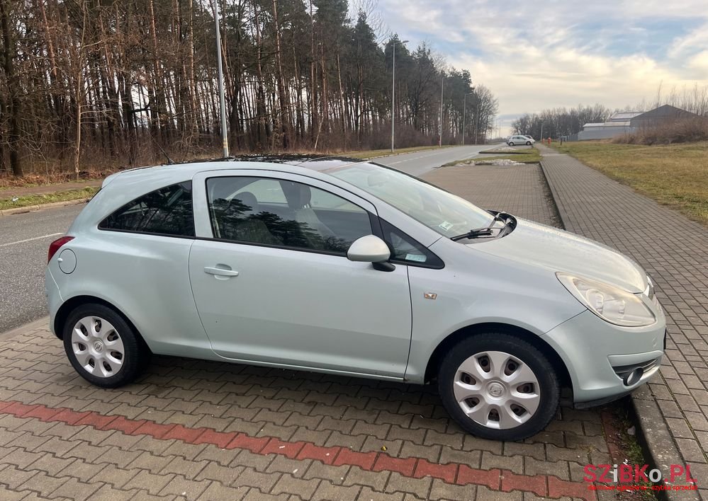 2008' Opel Corsa photo #2