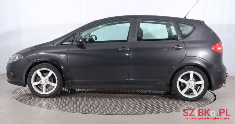 2005' SEAT Altea photo #2