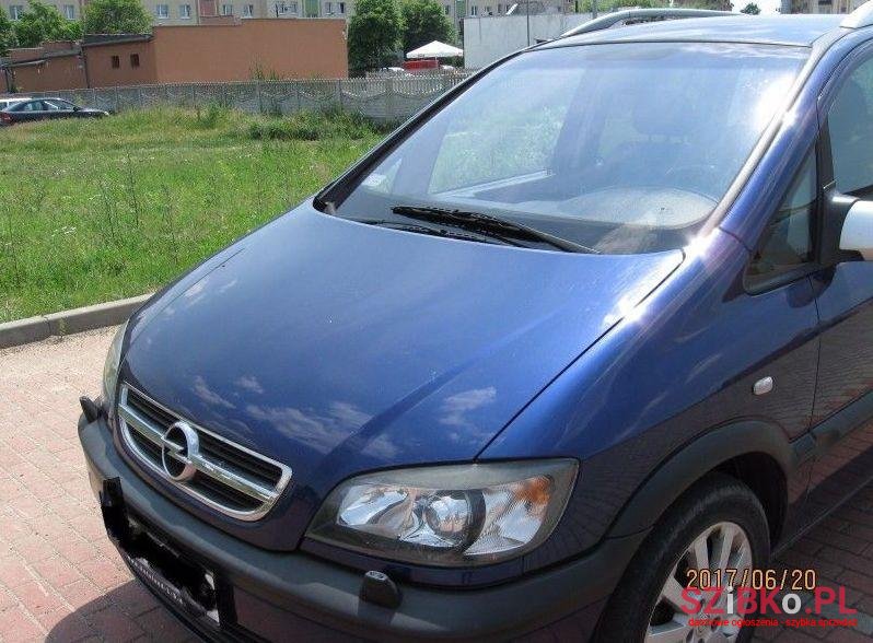 2003' Opel Zafira photo #1