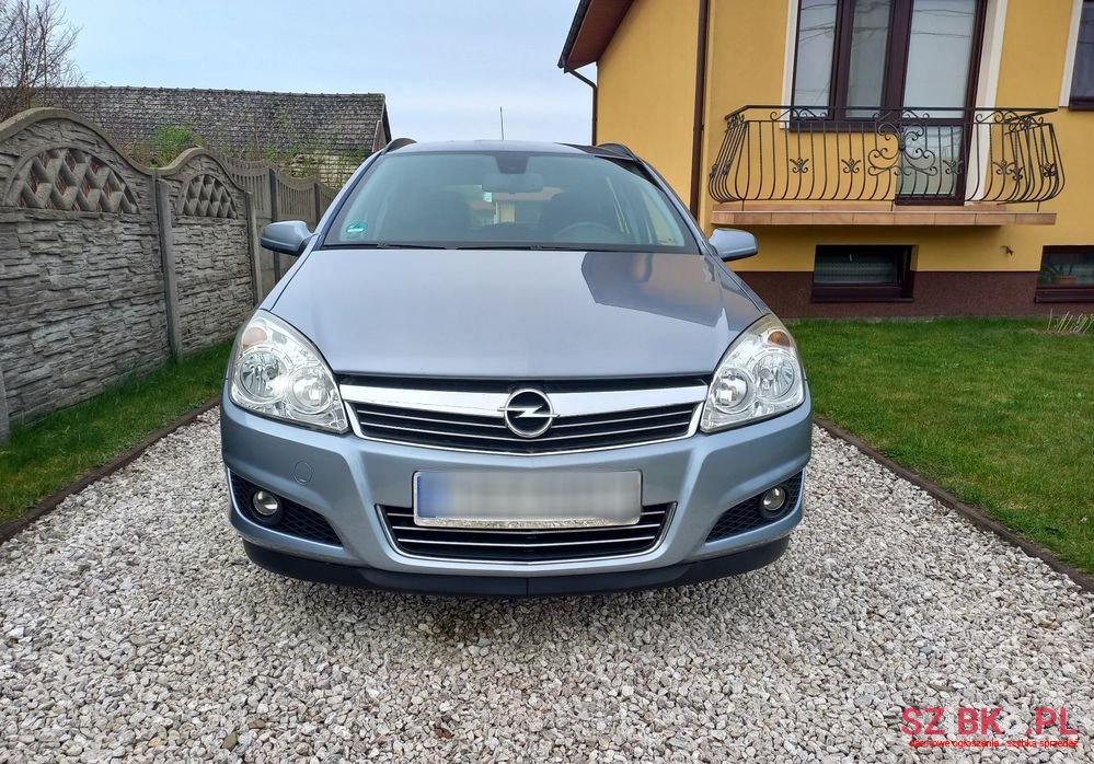 2007' Opel Astra Iii 1.6 Elegance photo #2