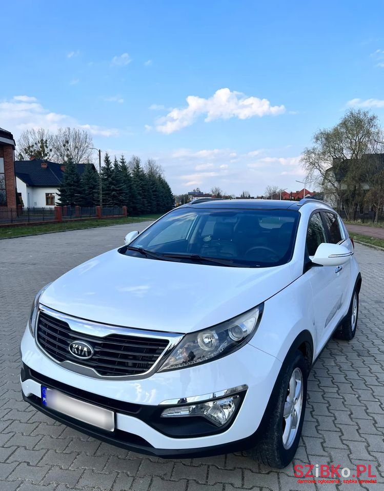 2010' Kia Sportage 1.7 Crdi L 2Wd photo #2