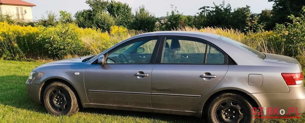 2007' Hyundai Sonata photo #2