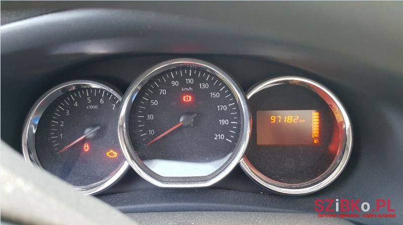 2016' Dacia Sandero photo #3