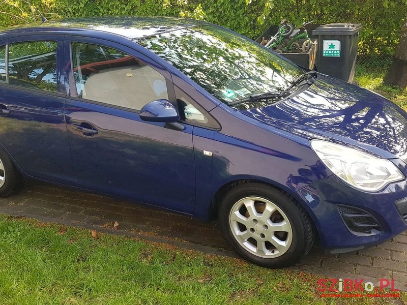 2012' Opel Corsa photo #6