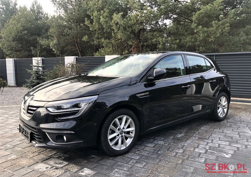 2017' Renault Megane photo #3