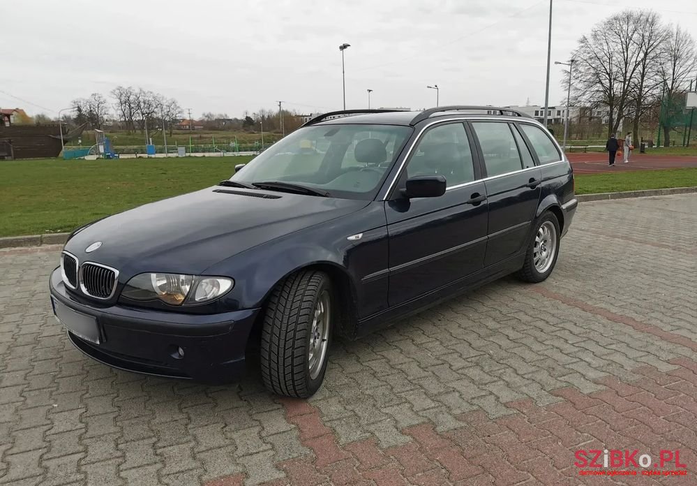 2004' BMW 3 Series 320D photo #3