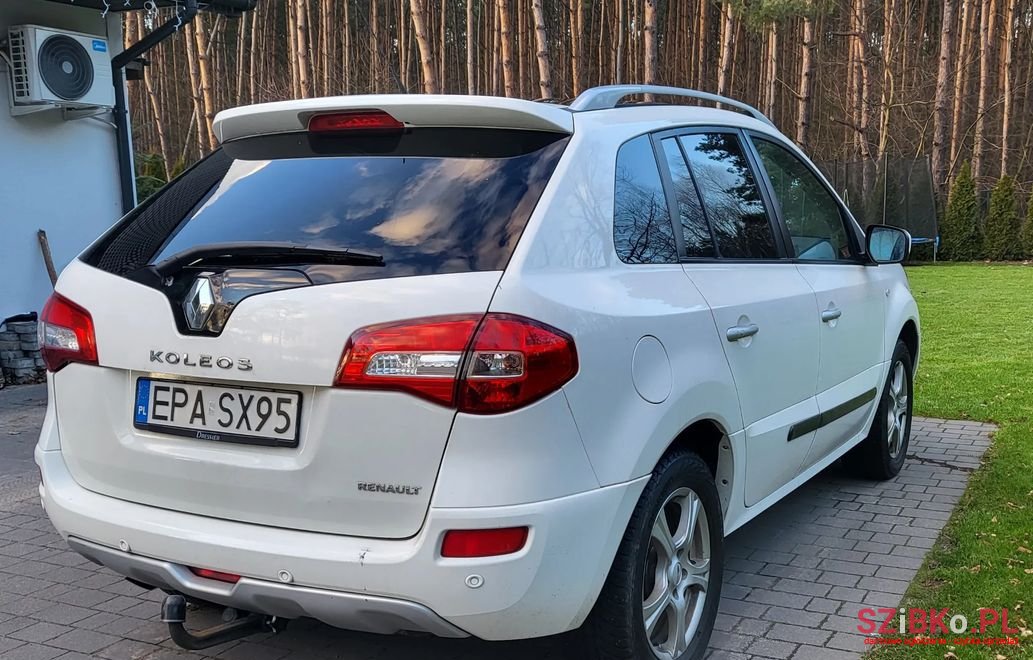 2011' Renault Koleos photo #6