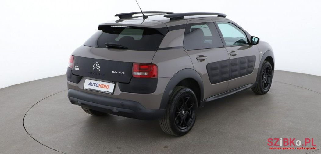 2014' Citroen C4 Cactus photo #5