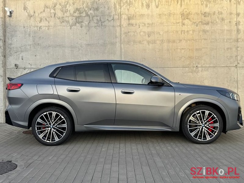 2024' BMW X2 Sdrive20I photo #3