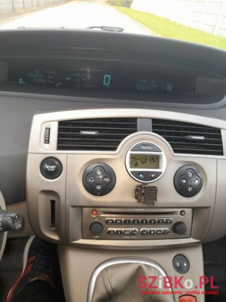 2005' Renault Scenic photo #4