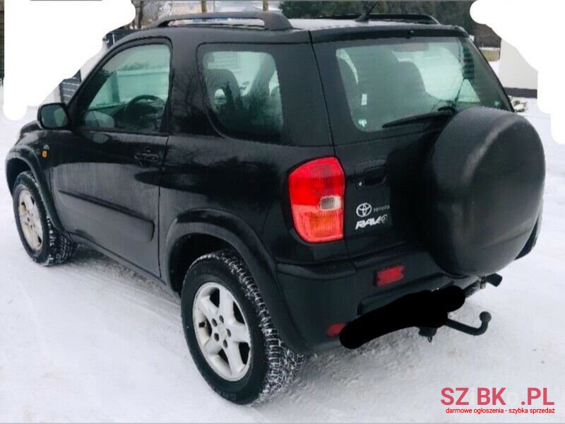 2002' Toyota RAV4 photo #3