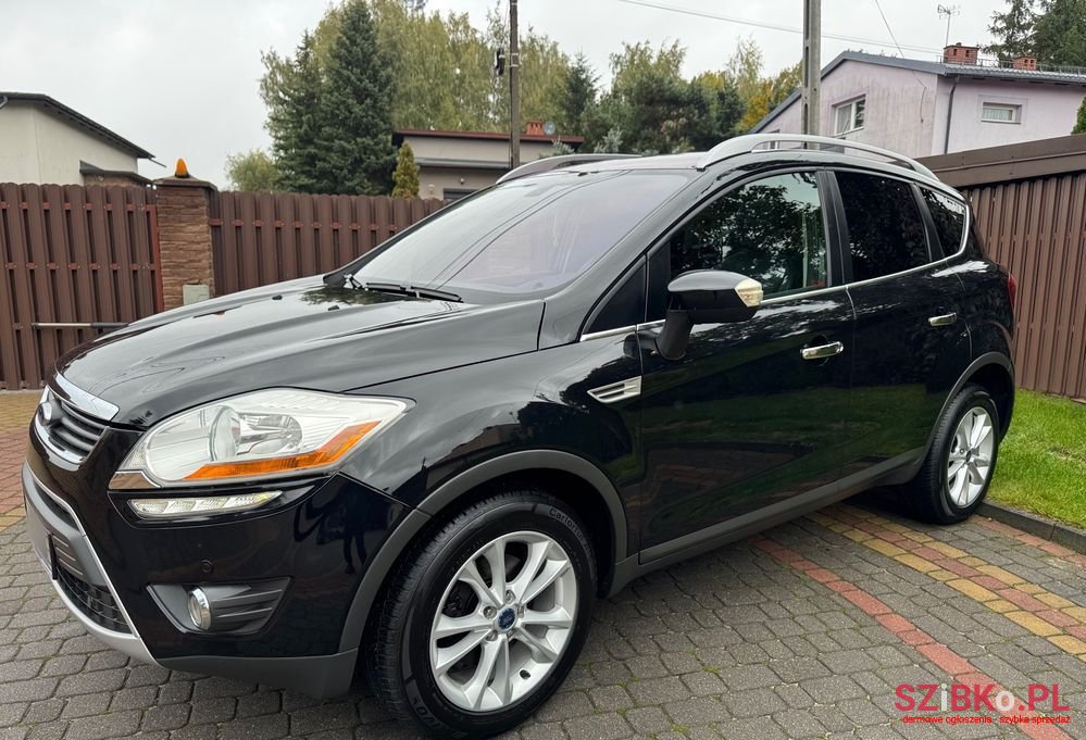 2011' Ford Kuga photo #3
