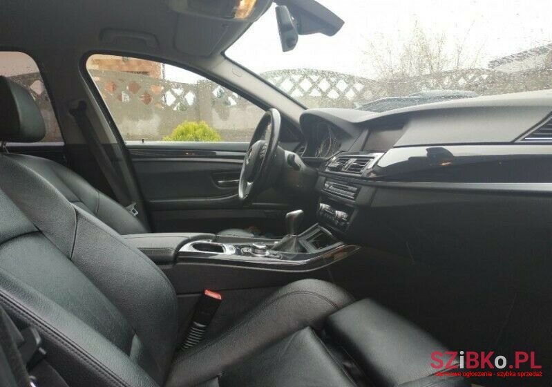 2012' BMW Seria 5 photo #2