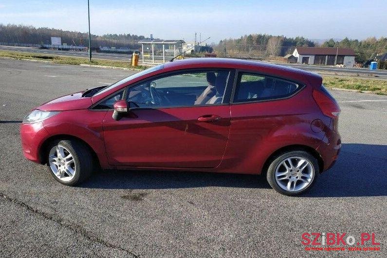 2009' Ford Fiesta photo #1