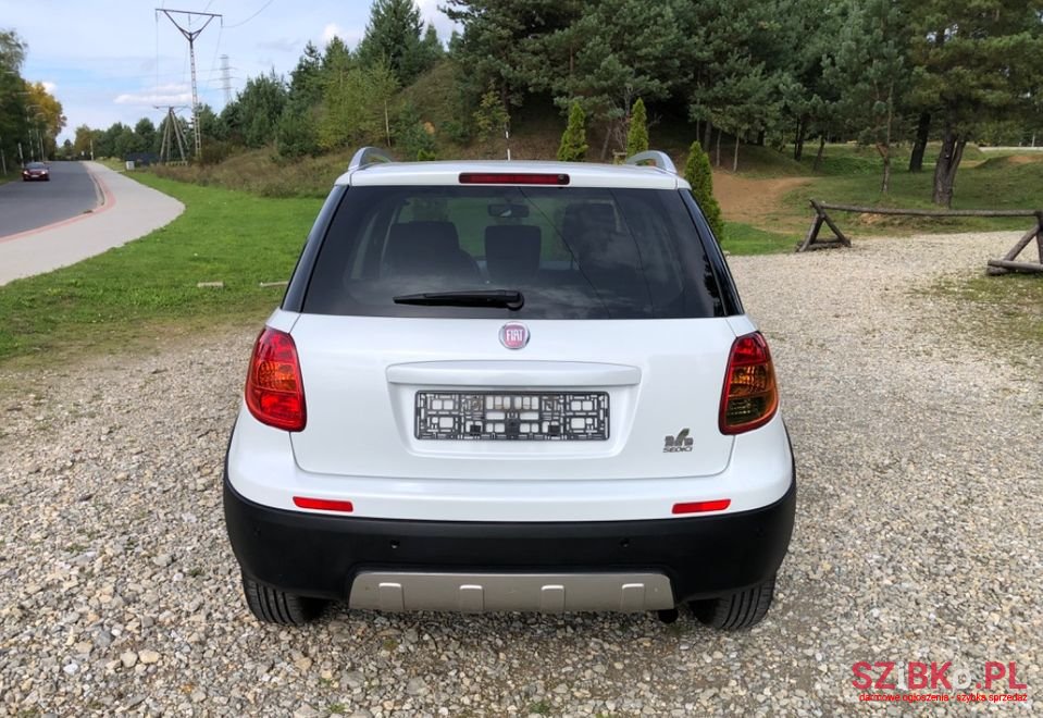 2010' Fiat Sedici photo #6