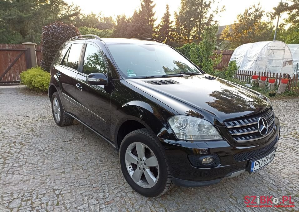 2006' Mercedes-Benz Ml photo #3