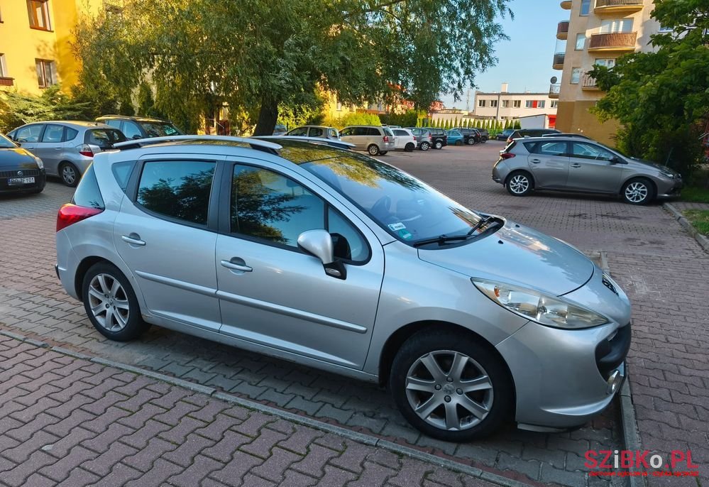 2008' Peugeot 207 1.6 Trendy photo #3