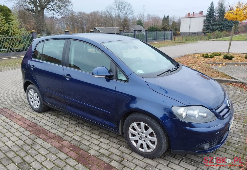 2006' Volkswagen Golf Plus 2.0 Tdi Edition photo #6