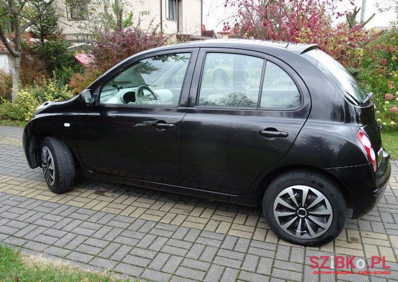 2003' Nissan Micra photo #1