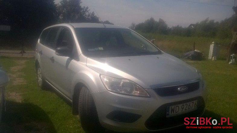 2009' Ford Focus photo #1