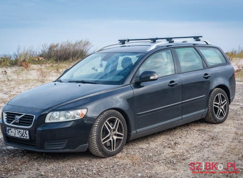 2009' Volvo V50 photo #3