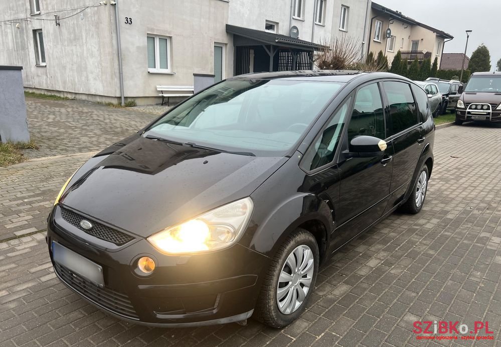 2006' Ford S-Max 2.0 Viva Trend photo #1