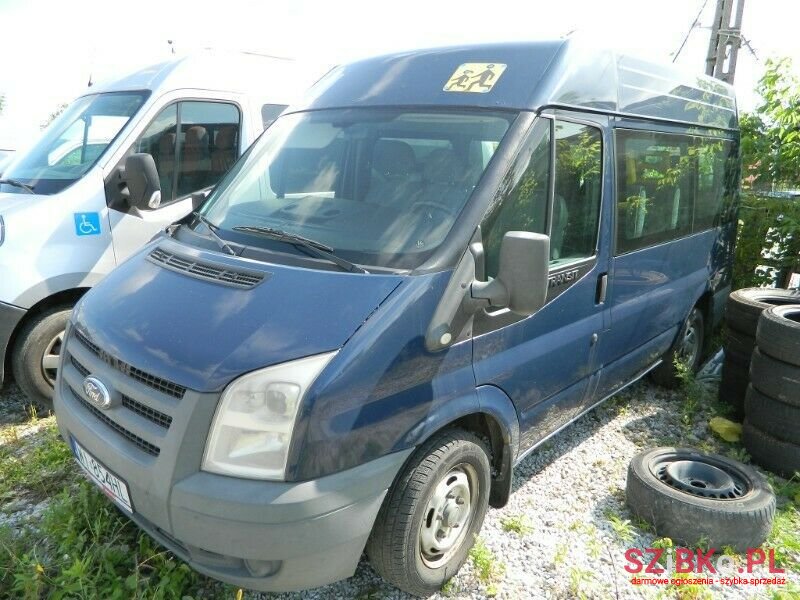 2011' Ford Transit photo #3