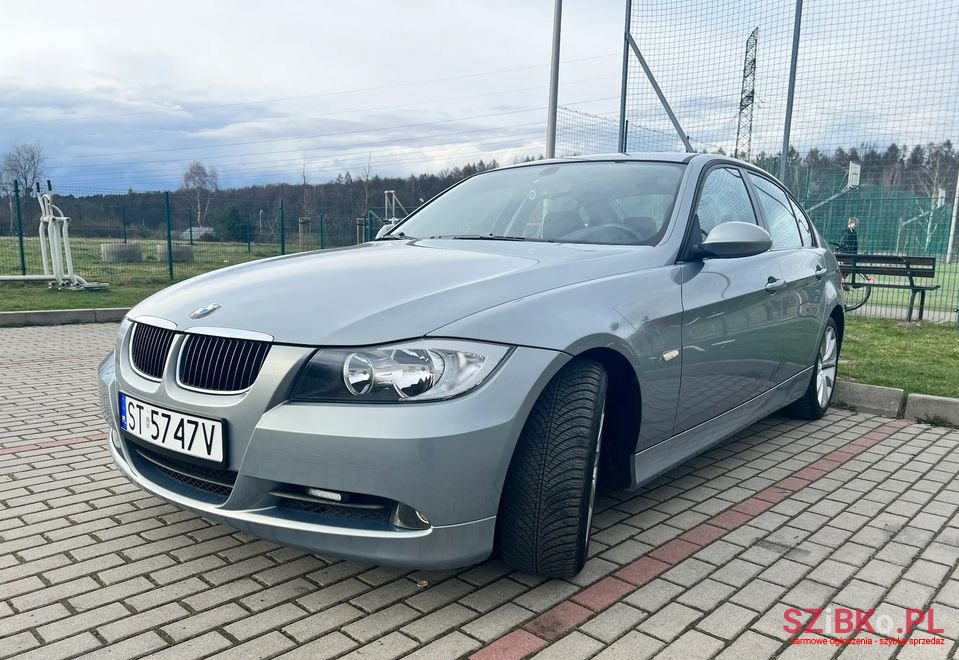 2005' BMW 3 Series photo #6