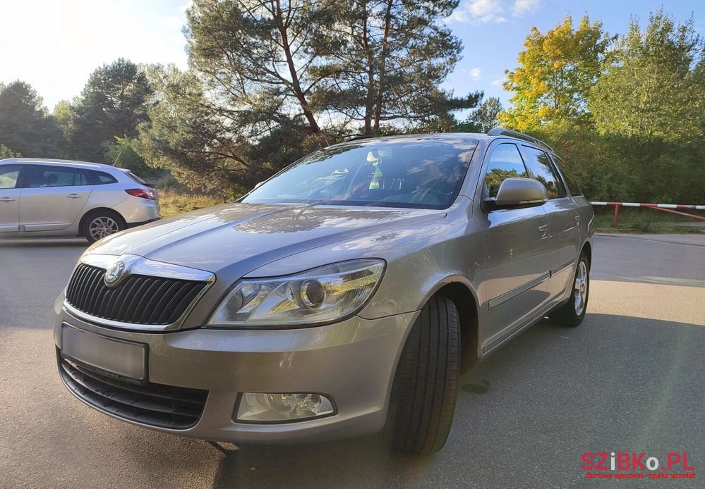 2009' Skoda Octavia photo #4