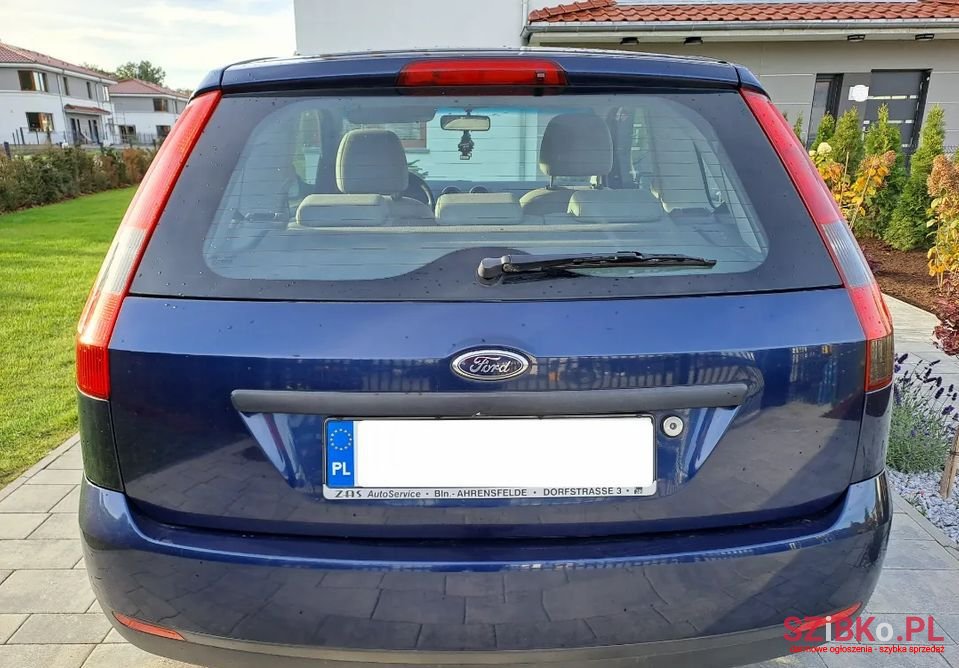 2003' Ford Fiesta photo #4