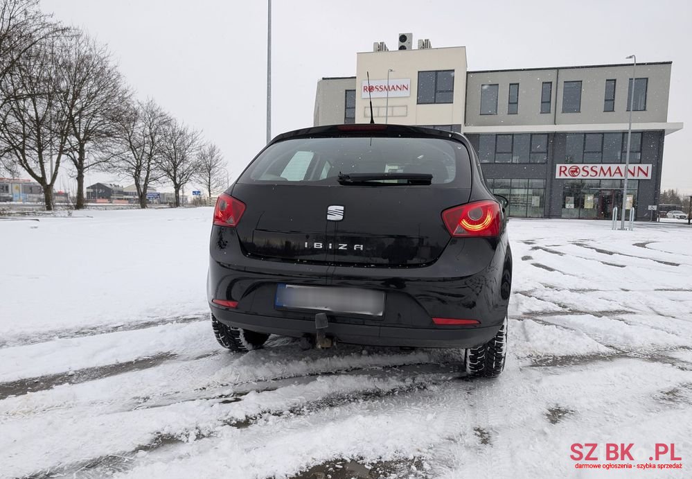 2009' SEAT Ibiza photo #5