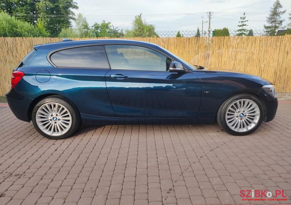 2012' BMW 1 Series photo #3