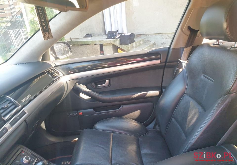 2004' Audi A8 photo #6