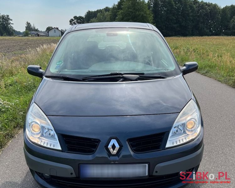 2007' Renault Scenic photo #2