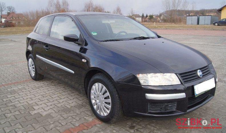 2004' Fiat Stilo photo #1
