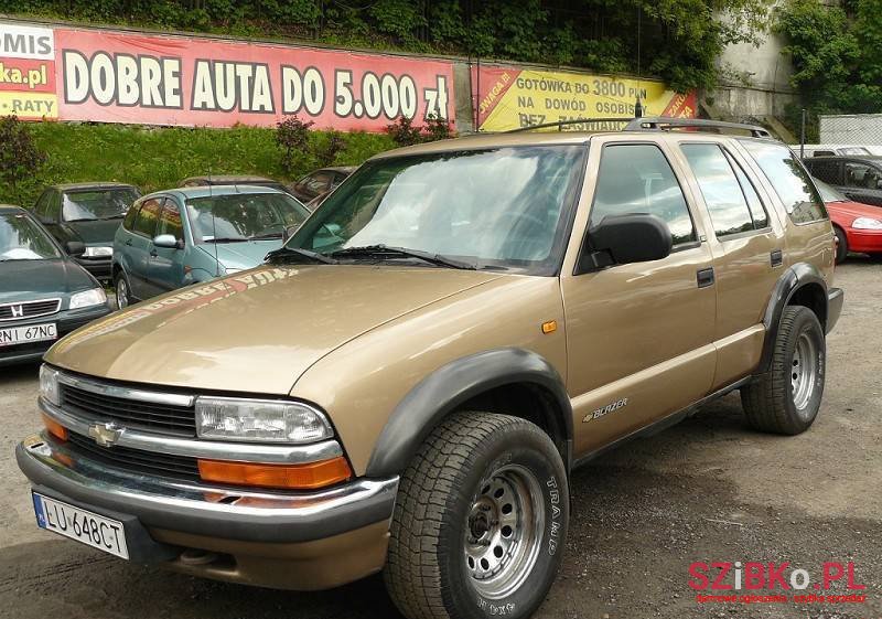 1999' Chevrolet Blazer photo #1