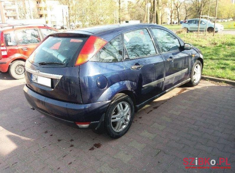 1999' Ford Focus photo #2