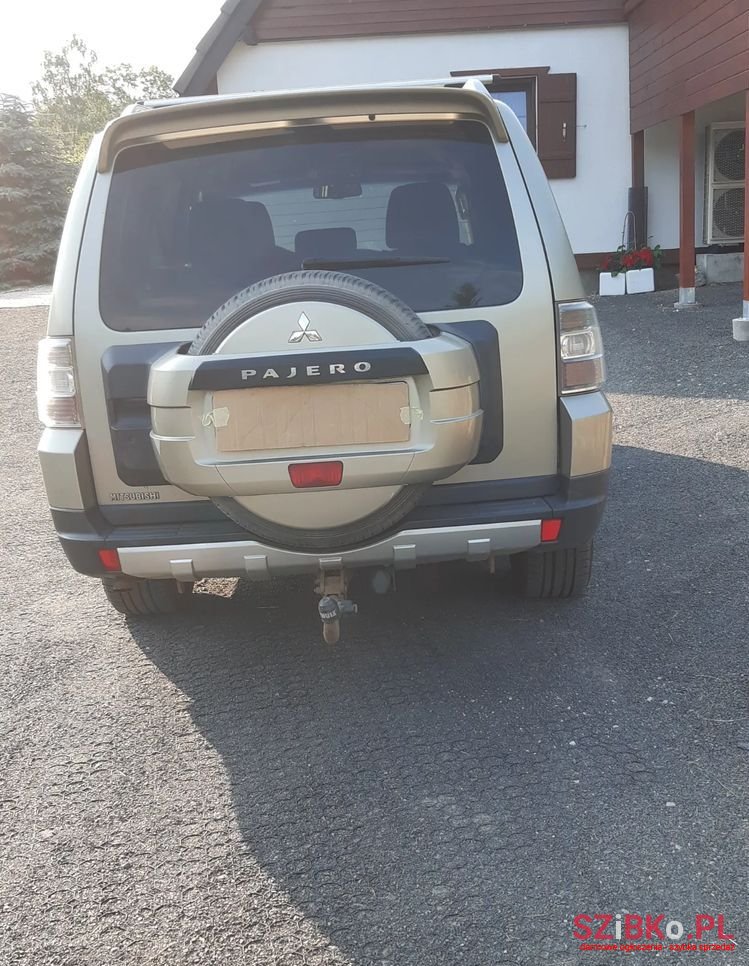 2006' Mitsubishi Pajero 3.2 Did photo #3