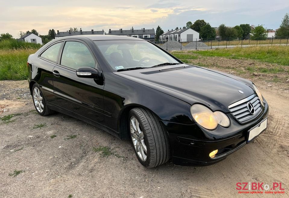 2002' Mercedes-Benz Klasa C photo #2