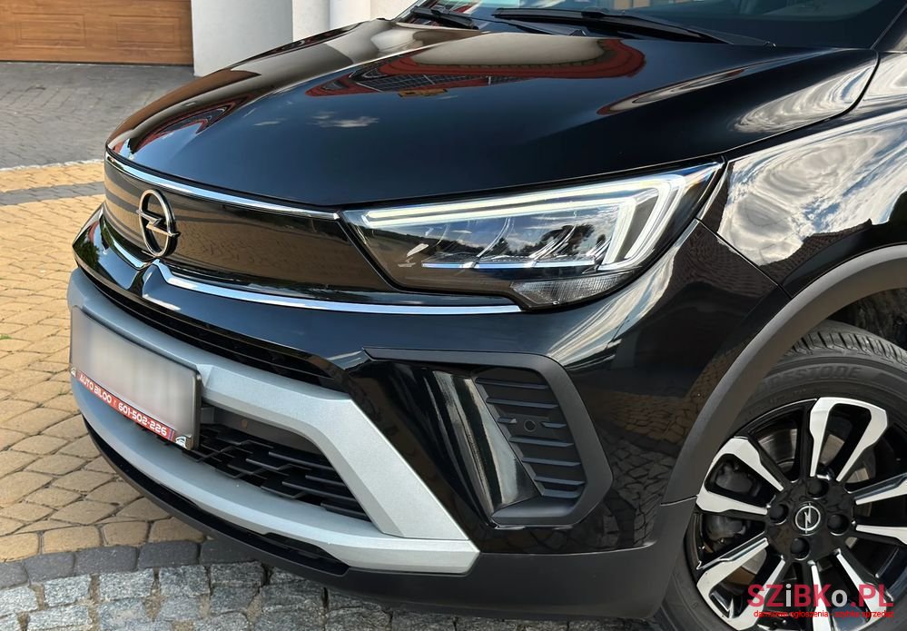 2021' Opel Crossland X 1.2 Start/Stop Limited Edition photo #3
