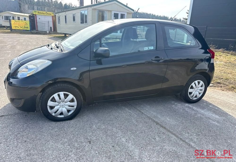 2009' Toyota Yaris 1.0 Entry photo #2