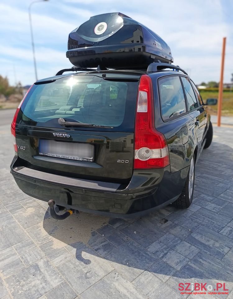 2006' Volvo V50 2.0D Dpf photo #2