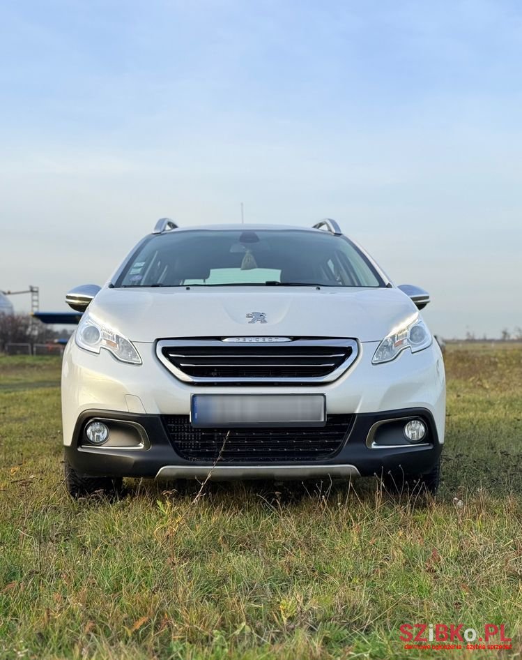2015' Peugeot 2008 photo #2