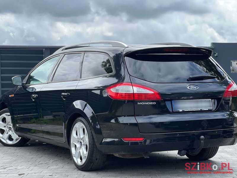 2010' Ford Mondeo 2.0 Titanium photo #4